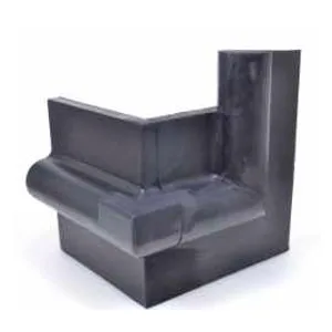Moulded corner